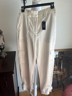 Express Cream Cargo Joggers